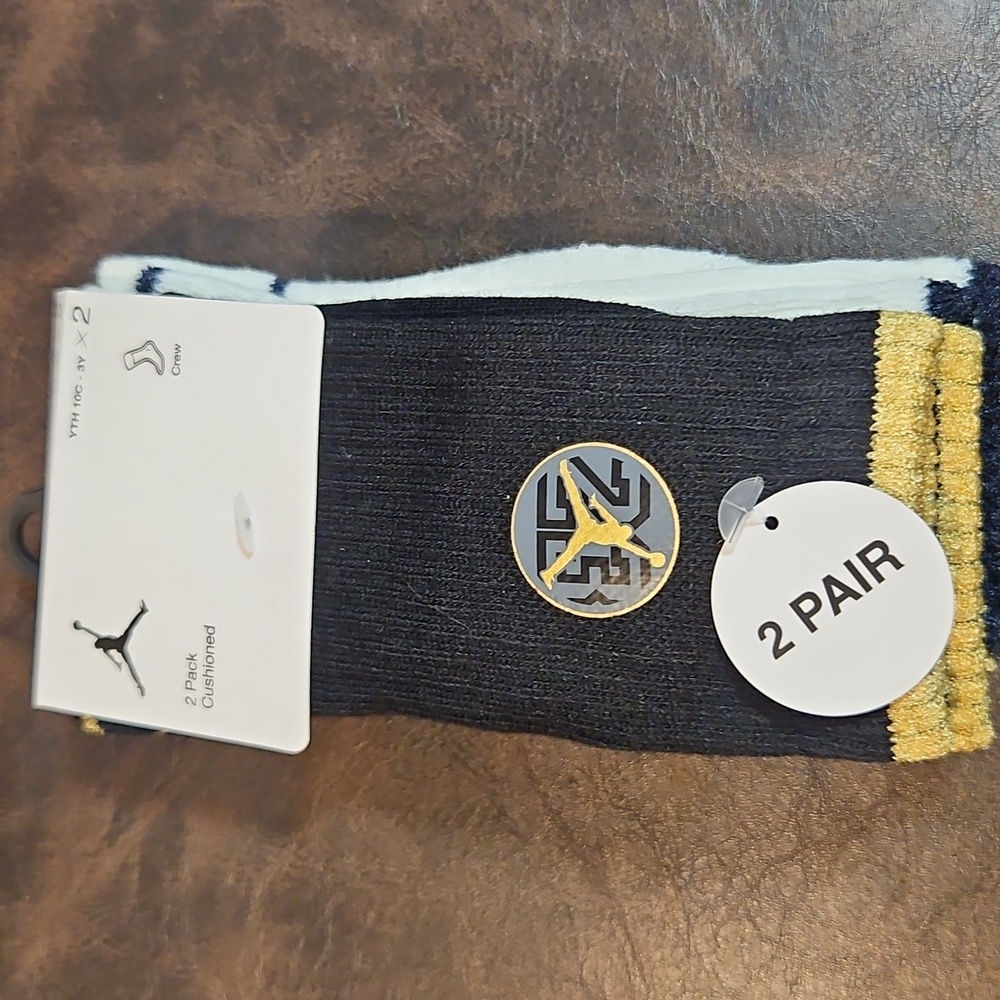 JORDAN YOUTH CUSHION SOCKS: 2 PAIR PACK: BLACK/BROWN: NEW IN PACKAGE: SIZE XS